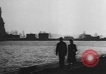 Standbild United States Coast Guards Frauen Reserve United States USA, 1943, aus Sekunde 8 historischem Filmmaterial Videoclip 65675076582