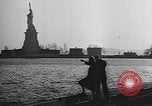Standbild United States Coast Guards Frauen Reserve United States USA, 1943, aus Sekunde 19 historischem Filmmaterial Videoclip 65675076582