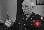 Immagine di Donna Esercito unità mediche United States USA, 1944, secondo 12 filmato di repertorio 65675076584