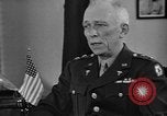 Immagine di Donna Esercito unità mediche United States USA, 1944, secondo 13 filmato di repertorio 65675076584