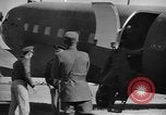 Standbild USA Offiziere China, 1944, aus Sekunde 7 historischem Filmmaterial Videoclip 65675076585