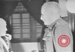 Standbild USA Offiziere China, 1944, aus Sekunde 35 historischem Filmmaterial Videoclip 65675076585