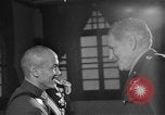 Standbild USA Offiziere China, 1944, aus Sekunde 38 historischem Filmmaterial Videoclip 65675076585