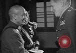 Standbild USA Offiziere China, 1944, aus Sekunde 39 historischem Filmmaterial Videoclip 65675076585