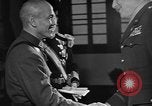 Standbild USA Offiziere China, 1944, aus Sekunde 40 historischem Filmmaterial Videoclip 65675076585