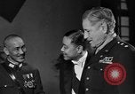 Standbild USA Offiziere China, 1944, aus Sekunde 43 historischem Filmmaterial Videoclip 65675076585