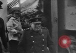 Standbild USA Offiziere China, 1944, aus Sekunde 61 historischem Filmmaterial Videoclip 65675076585