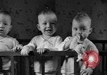 Image triplés Weymouth Massachusetts USA, 1944, de la seconde 29 séquences d'archives historiques vidéo 65675076587