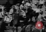 Standbild Rodeo Sydney Australien, 1944, aus Sekunde 5 historischem Filmmaterial Videoclip 65675076593