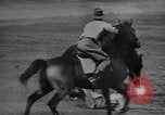 Standbild Rodeo Sydney Australien, 1944, aus Sekunde 14 historischem Filmmaterial Videoclip 65675076593