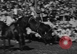 Standbild Rodeo Sydney Australien, 1944, aus Sekunde 15 historischem Filmmaterial Videoclip 65675076593
