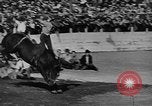 Standbild Rodeo Sydney Australien, 1944, aus Sekunde 16 historischem Filmmaterial Videoclip 65675076593