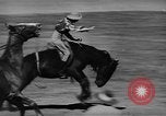 Standbild Rodeo Sydney Australien, 1944, aus Sekunde 22 historischem Filmmaterial Videoclip 65675076593