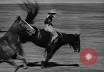 Standbild Rodeo Sydney Australien, 1944, aus Sekunde 23 historischem Filmmaterial Videoclip 65675076593