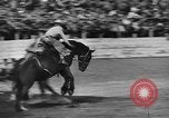 Standbild Rodeo Sydney Australien, 1944, aus Sekunde 30 historischem Filmmaterial Videoclip 65675076593