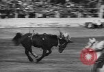 Standbild Rodeo Sydney Australien, 1944, aus Sekunde 33 historischem Filmmaterial Videoclip 65675076593