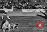 Standbild Rodeo Sydney Australien, 1944, aus Sekunde 35 historischem Filmmaterial Videoclip 65675076593