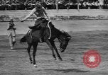 Standbild Rodeo Sydney Australien, 1944, aus Sekunde 50 historischem Filmmaterial Videoclip 65675076593