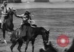 Standbild Rodeo Sydney Australien, 1944, aus Sekunde 58 historischem Filmmaterial Videoclip 65675076593