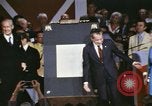 Standbild Grand Ole Opry Nashville Tennessee USA, 1974, aus Sekunde 27 historischem Filmmaterial Videoclip 65675076600