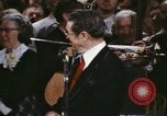 Standbild Grand Ole Opry Nashville Tennessee USA, 1974, aus Sekunde 57 historischem Filmmaterial Videoclip 65675076600