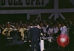 Standbild Grand Ole Opry Nashville Tennessee USA, 1974, aus Sekunde 12 historischem Filmmaterial Videoclip 65675076602