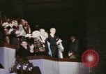 Standbild Grand Ole Opry Nashville Tennessee USA, 1974, aus Sekunde 33 historischem Filmmaterial Videoclip 65675076604