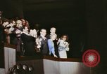 Standbild Grand Ole Opry Nashville Tennessee USA, 1974, aus Sekunde 37 historischem Filmmaterial Videoclip 65675076604