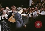 Standbild Grand Ole Opry House Nashville Tennessee USA, 1974, aus Sekunde 35 historischem Filmmaterial Videoclip 65675076606