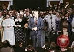 Standbild Grand Ole Opry House Nashville Tennessee USA, 1974, aus Sekunde 55 historischem Filmmaterial Videoclip 65675076606