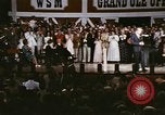 Standbild Grand Ole Opry House Nashville Tennessee USA, 1974, aus Sekunde 5 historischem Filmmaterial Videoclip 65675076607