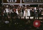 Standbild Grand Ole Opry House Nashville Tennessee USA, 1974, aus Sekunde 6 historischem Filmmaterial Videoclip 65675076607