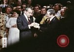 Standbild Grand Ole Opry House Nashville Tennessee USA, 1974, aus Sekunde 28 historischem Filmmaterial Videoclip 65675076608