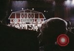 Standbild Grand Ole Opry House Nashville Tennessee USA, 1974, aus Sekunde 17 historischem Filmmaterial Videoclip 65675076611