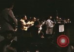 Image Président et Mme Nixon assister à l'ouverture du Grand Ole Opry House Nashville Tennessee USA, 1974, de la seconde 33 séquences d'archives historiques vidéo 65675076612