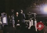 Image Président et Mme Nixon assister à l'ouverture du Grand Ole Opry House Nashville Tennessee USA, 1974, de la seconde 47 séquences d'archives historiques vidéo 65675076612