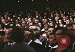 Image Président et Mme Nixon assister à l'ouverture du Grand Ole Opry House Nashville Tennessee USA, 1974, de la seconde 59 séquences d'archives historiques vidéo 65675076612