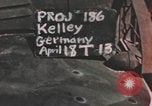Standbild Deutsche Luftwaffe flugzeuge auf die erfassten Landebahn Deutschland, 1945, aus Sekunde 13 historischem Filmmaterial Videoclip 65675076629