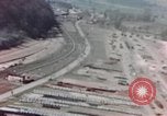 Standbild strafing von Zielen Deutschland, 1945, aus Sekunde 9 historischem Filmmaterial Videoclip 65675076635