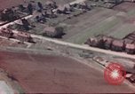 Standbild strafing von Zielen Deutschland, 1945, aus Sekunde 16 historischem Filmmaterial Videoclip 65675076635