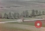 Standbild strafing von Zielen Deutschland, 1945, aus Sekunde 39 historischem Filmmaterial Videoclip 65675076635