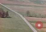 Standbild strafing von Zielen Deutschland, 1945, aus Sekunde 43 historischem Filmmaterial Videoclip 65675076635