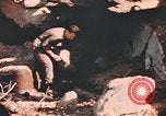 Standbild strafing von target Deutschland, 1945, aus Sekunde 17 historischem Filmmaterial Videoclip 65675076636