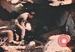 Standbild strafing von target Deutschland, 1945, aus Sekunde 18 historischem Filmmaterial Videoclip 65675076636