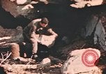 Standbild strafing von target Deutschland, 1945, aus Sekunde 21 historischem Filmmaterial Videoclip 65675076636