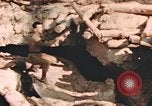 Standbild strafing von target Deutschland, 1945, aus Sekunde 33 historischem Filmmaterial Videoclip 65675076636