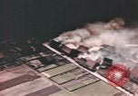Immagine di Bombardamento della zona bersaglio Germania, 1945, secondo 42 filmato di repertorio 65675076637