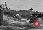 Standbild Waschmaschine South Pacific Ocean, 1943, aus Sekunde 17 historischem Filmmaterial Videoclip 65675076649