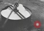 Standbild Waschmaschine South Pacific Ocean, 1943, aus Sekunde 26 historischem Filmmaterial Videoclip 65675076649