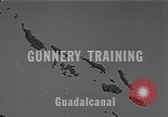 Standbild American Gunners Guadalcanal Salomonen, 1943, aus Sekunde 7 historischem Filmmaterial Videoclip 65675076650